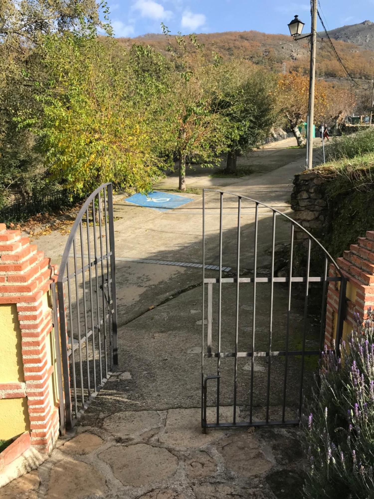 Aroma De Primavera En Casas Rurales Acebuche Casas del Monte ภายนอก รูปภาพ
